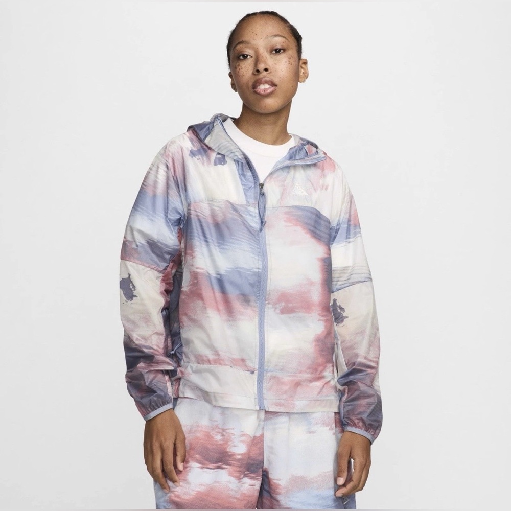 Nike ACG 'Cinder Cone' Women's Lightweight Packable Jacket Windbreaker NWT